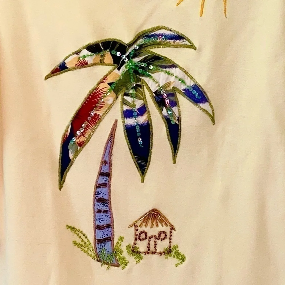 𝅺❣️ Embellished Island Top ❣️Size S - Picture 5 of 8